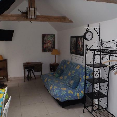 Apartament Studio Colline-Beaumont Zewnętrze zdjęcie